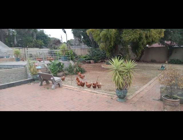 4 BEDROOM HOUSE FOR SALE IN KENSINGTON
